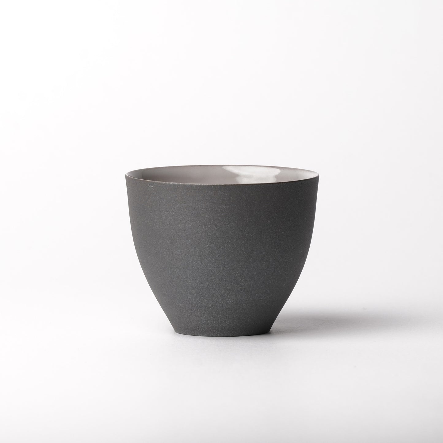 Nankei Tea Cup Dark Brown