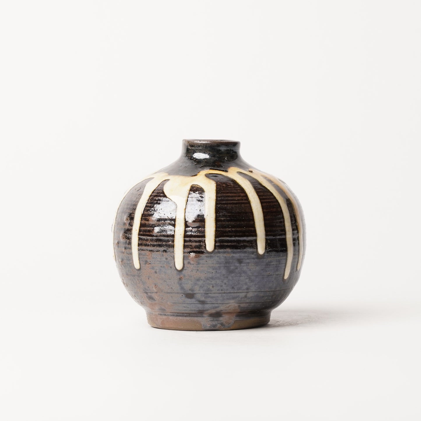 Onta-yaki Tobikanna Ichirin Vase