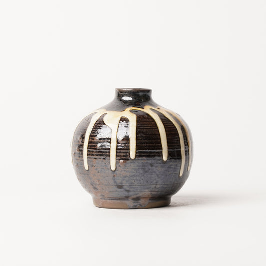 Onta-yaki Tobikanna Ichirin Vase