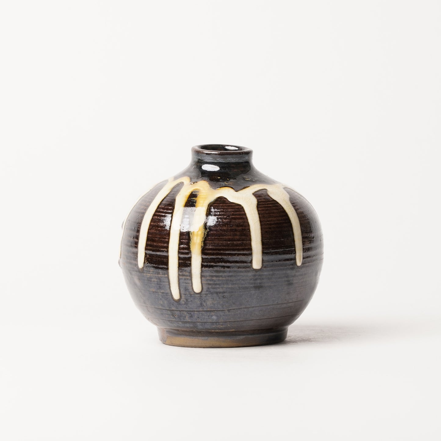 Onta-yaki Tobikanna Ichirin Vase