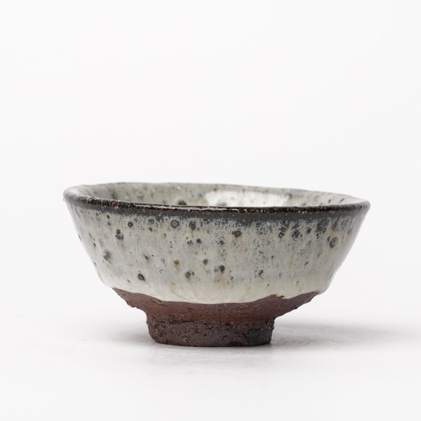 Nakagawa Jinenbogama Karatsu Wood fired Sake Cup with Box