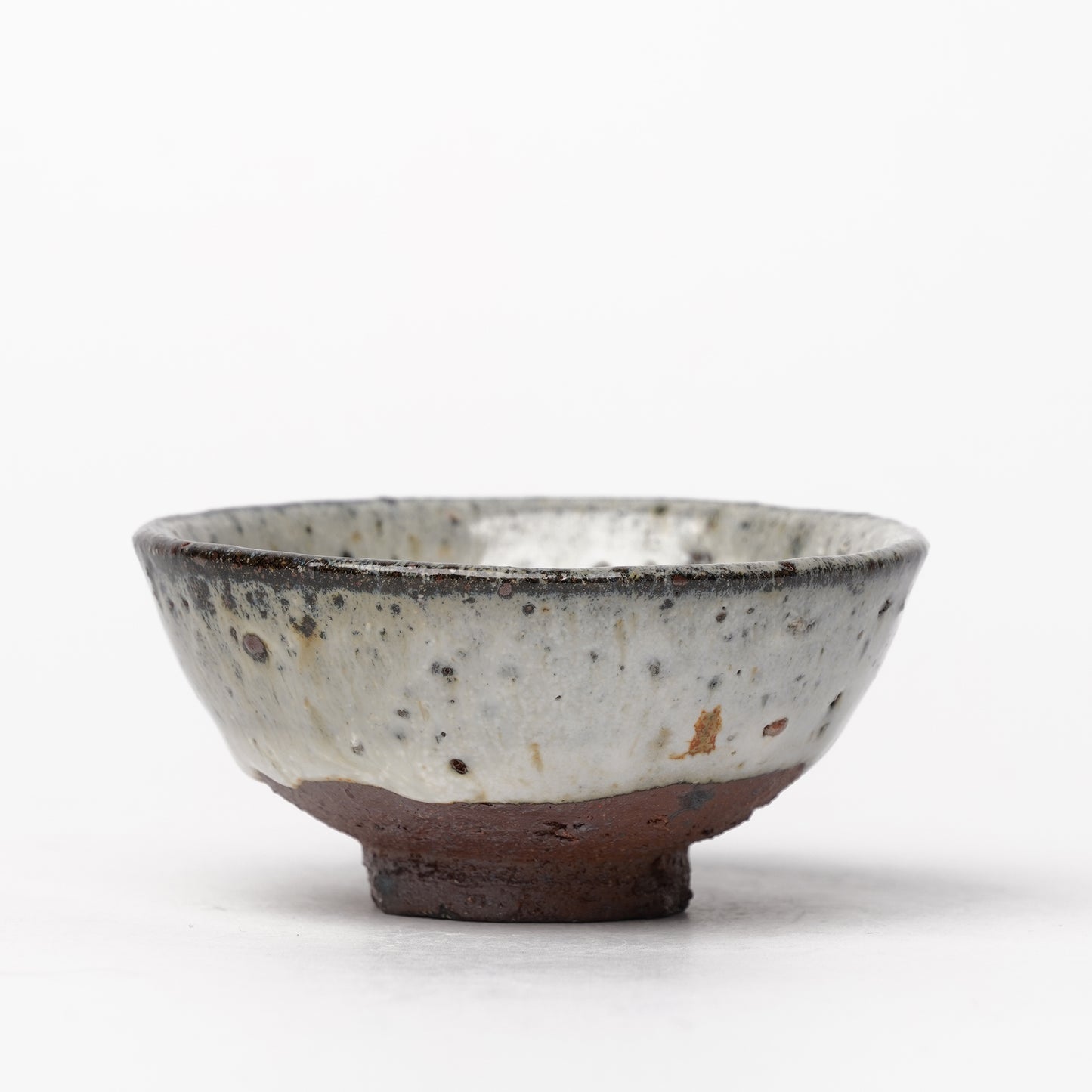 Nakagawa Jinenbogama Karatsu Wood fired Sake Cup with Box