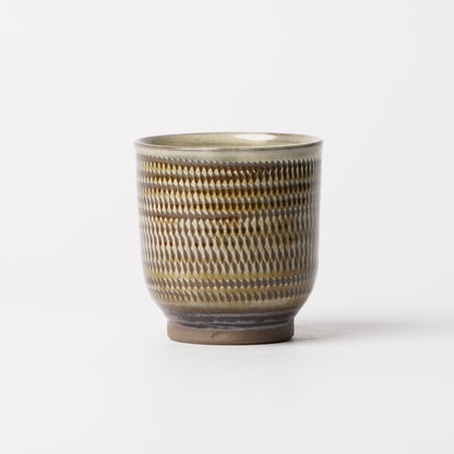 Onta-yaki Tobikanna Yunomi Tea Cup