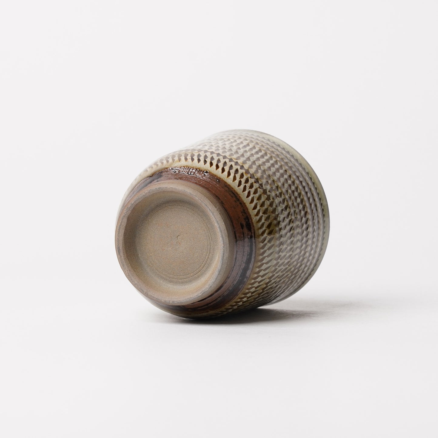 Onta-yaki Tobikanna Yunomi Tea Cup