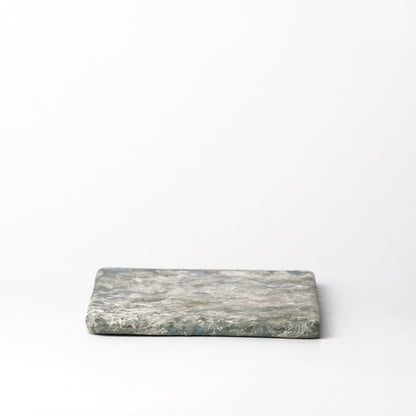 Akari Karugane Rectangle Plate