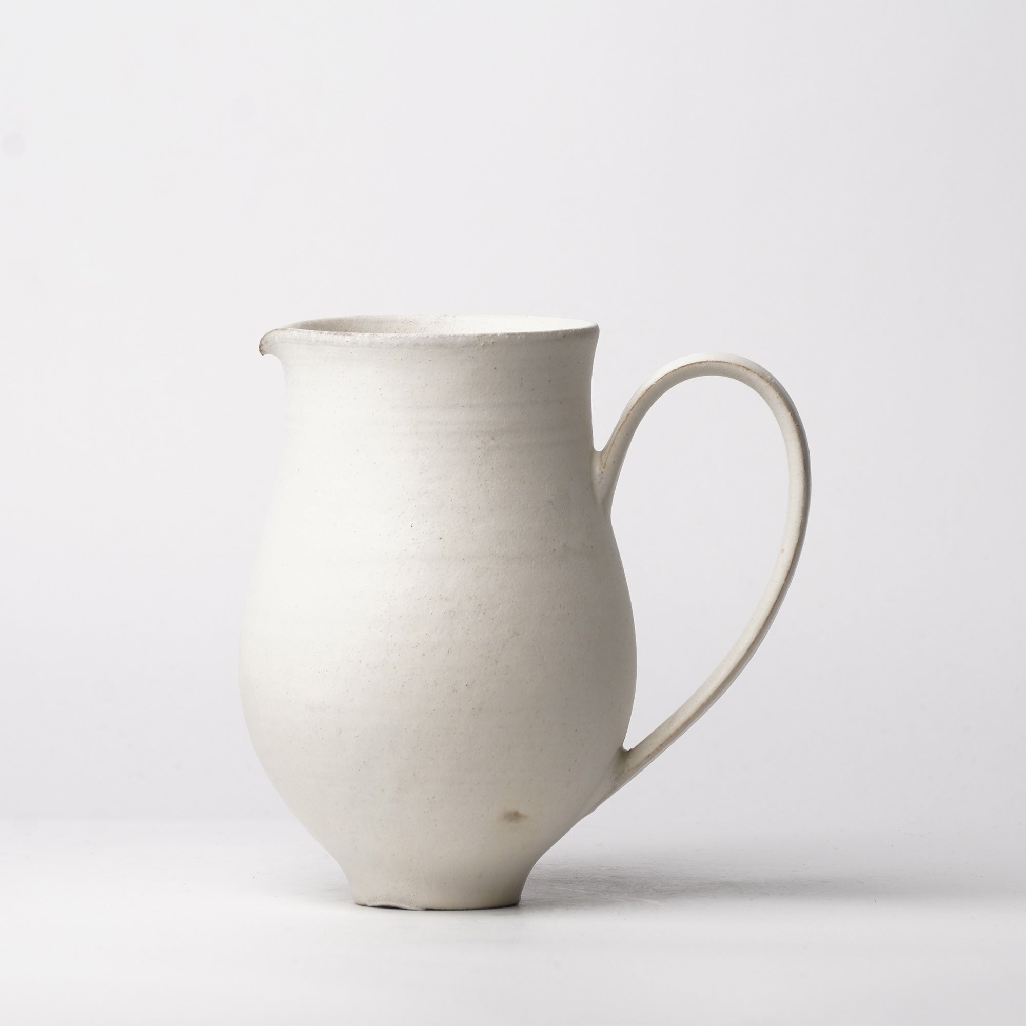 Yuta Tsukamoto – Art on The Table