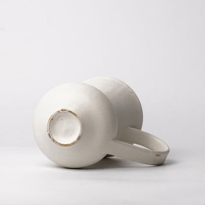 Yuta Tsukamoto Pitcher White
