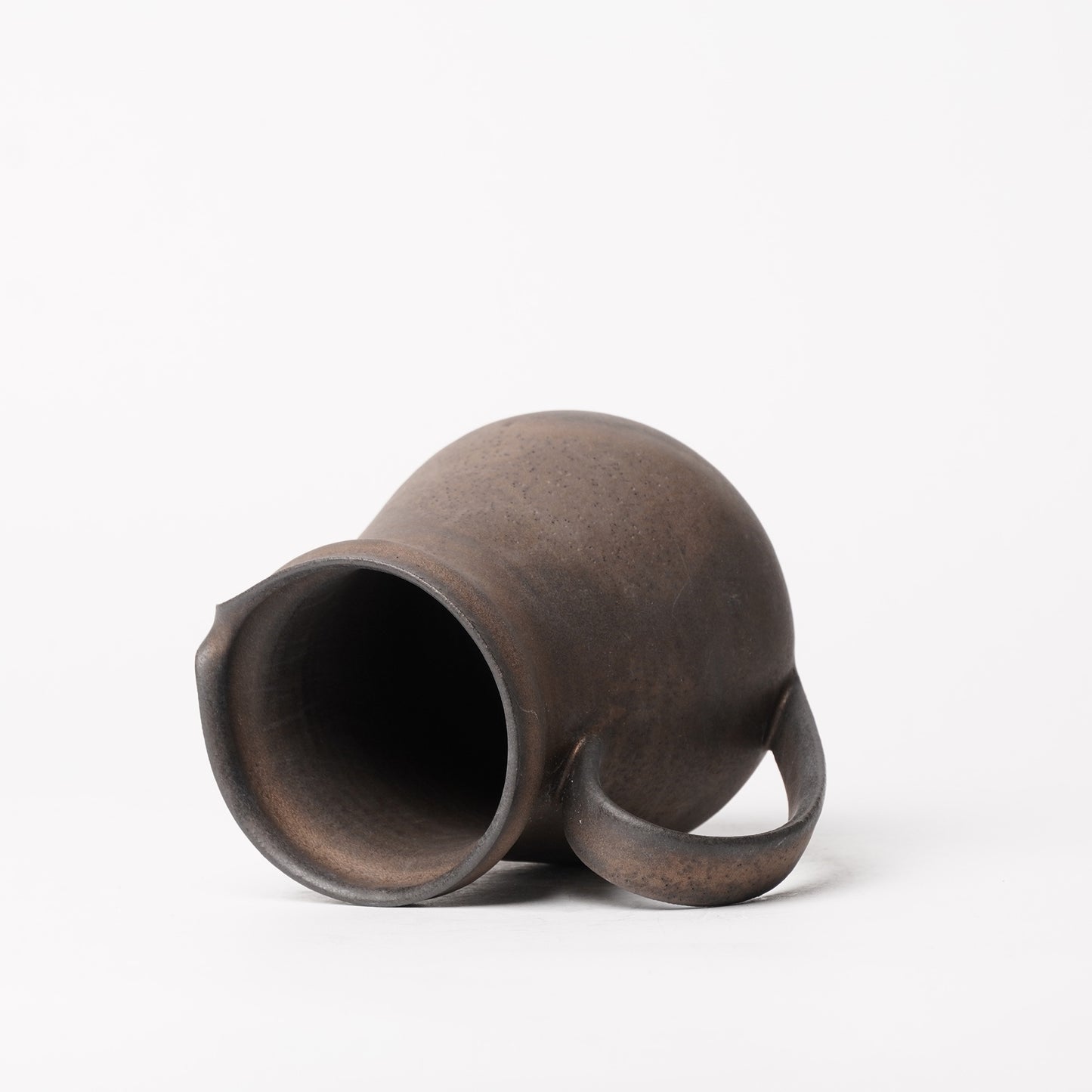 Yuta Tsukamoto Pitcher Black