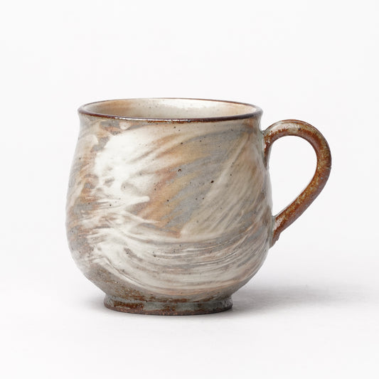 Toshinobu Araya Ryukakugama Hakeme Round Mug