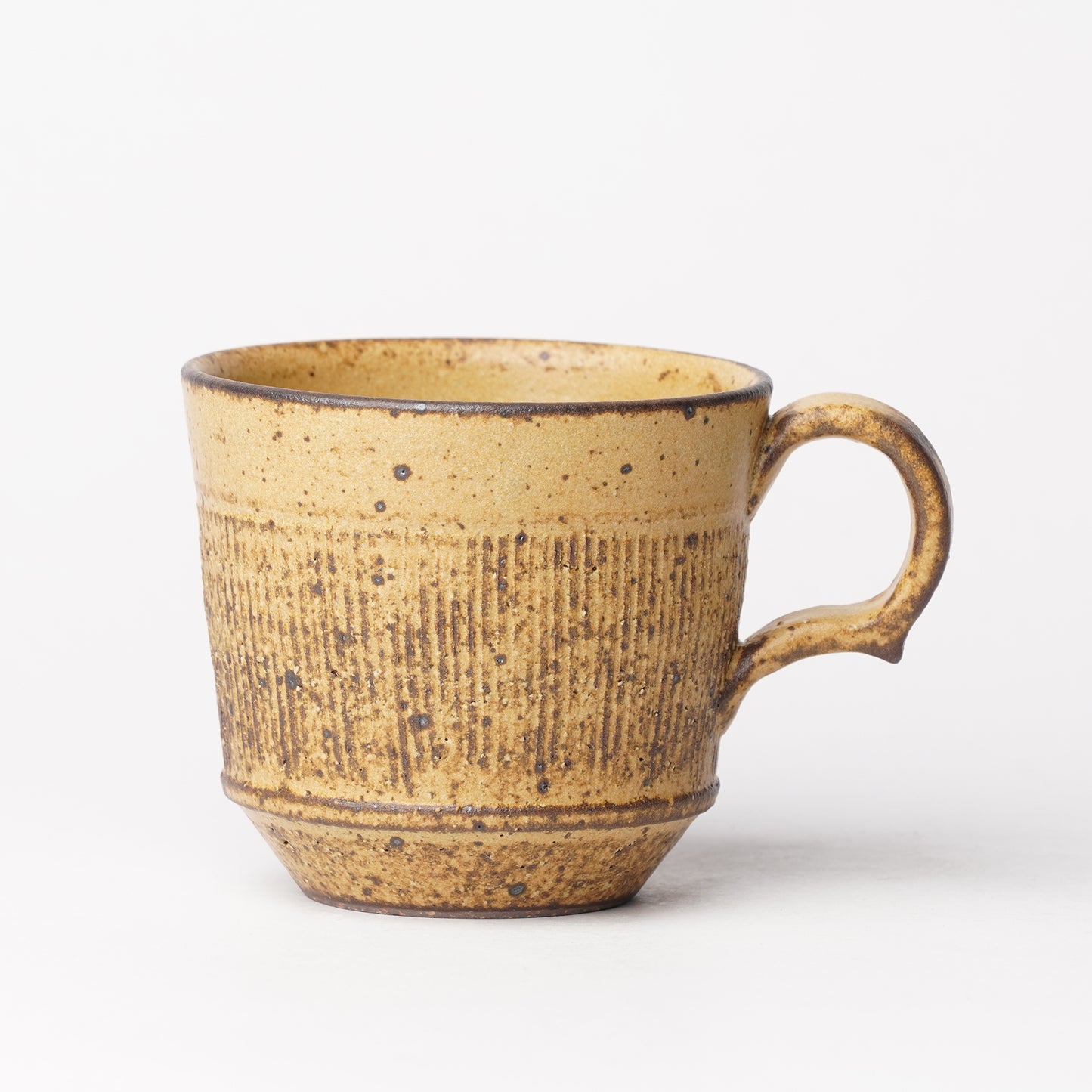 Toshinobu Araya Ryukakugama Irabo Mug