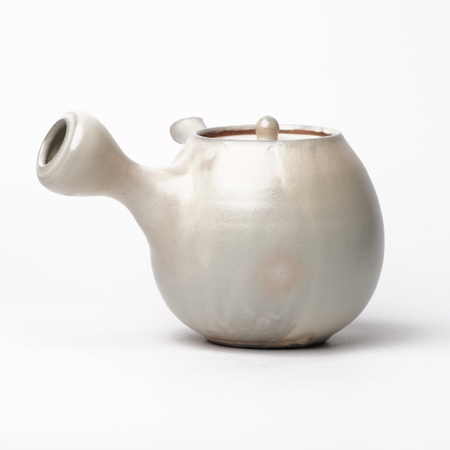 Toshinobu Araya Ryukakugama Kohiki Tea Pot
