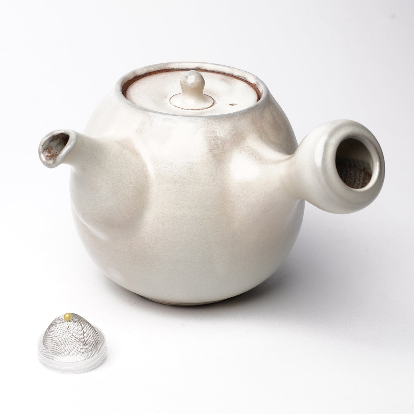 Toshinobu Araya Ryukakugama Kohiki Tea Pot