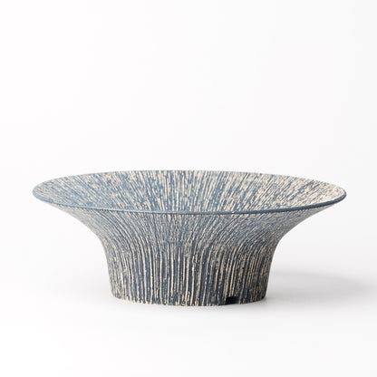 Nobuko Konno planter Blue