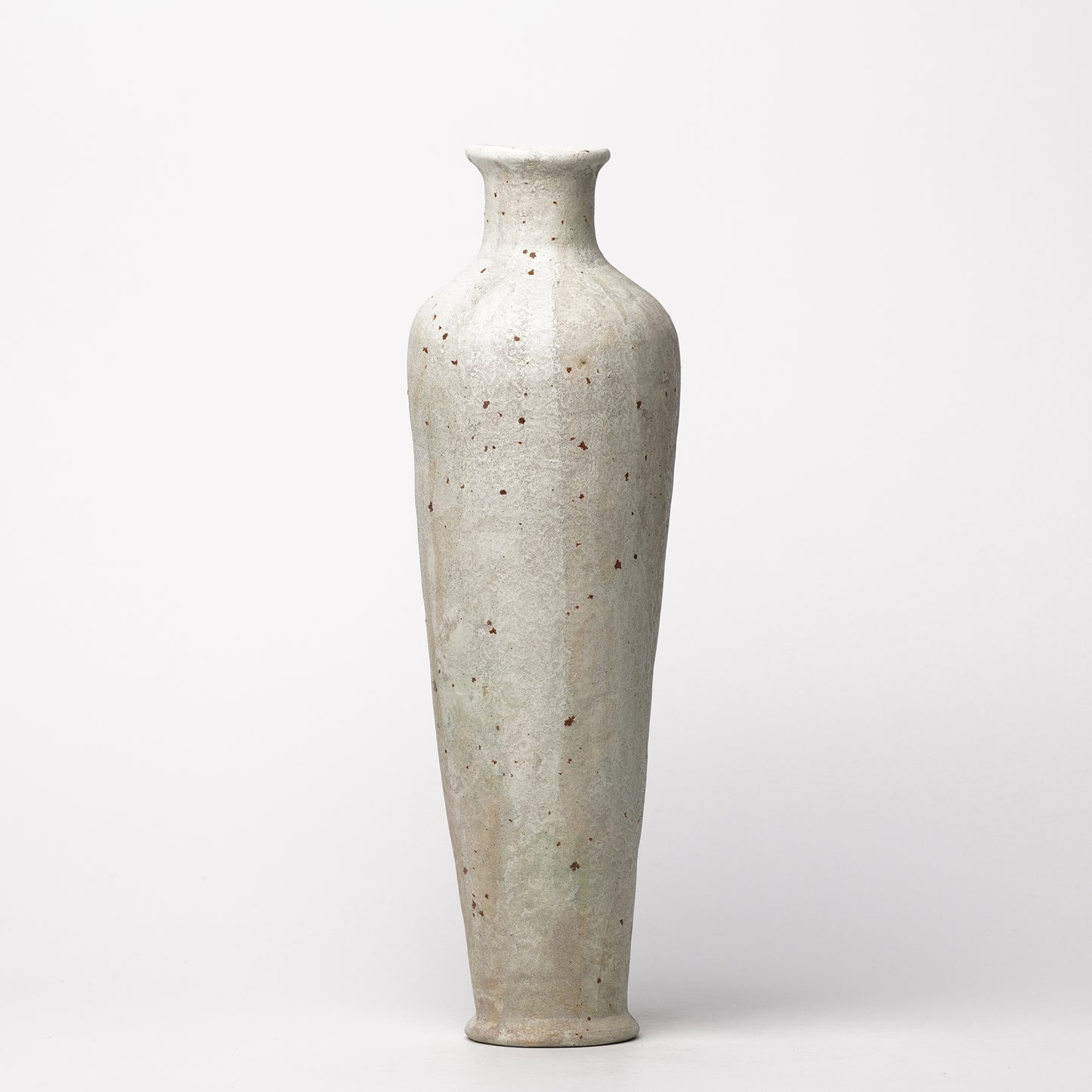 Tomomi Mizutani Vase