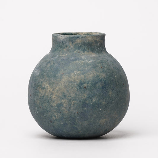 Tomomi Mizutani Vase