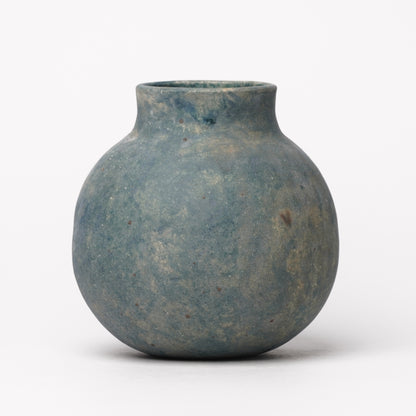 Tomomi Mizutani Vase