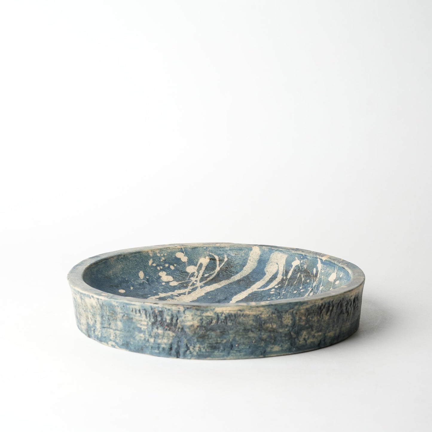 Nobuko Konno Caldera Plate Medium