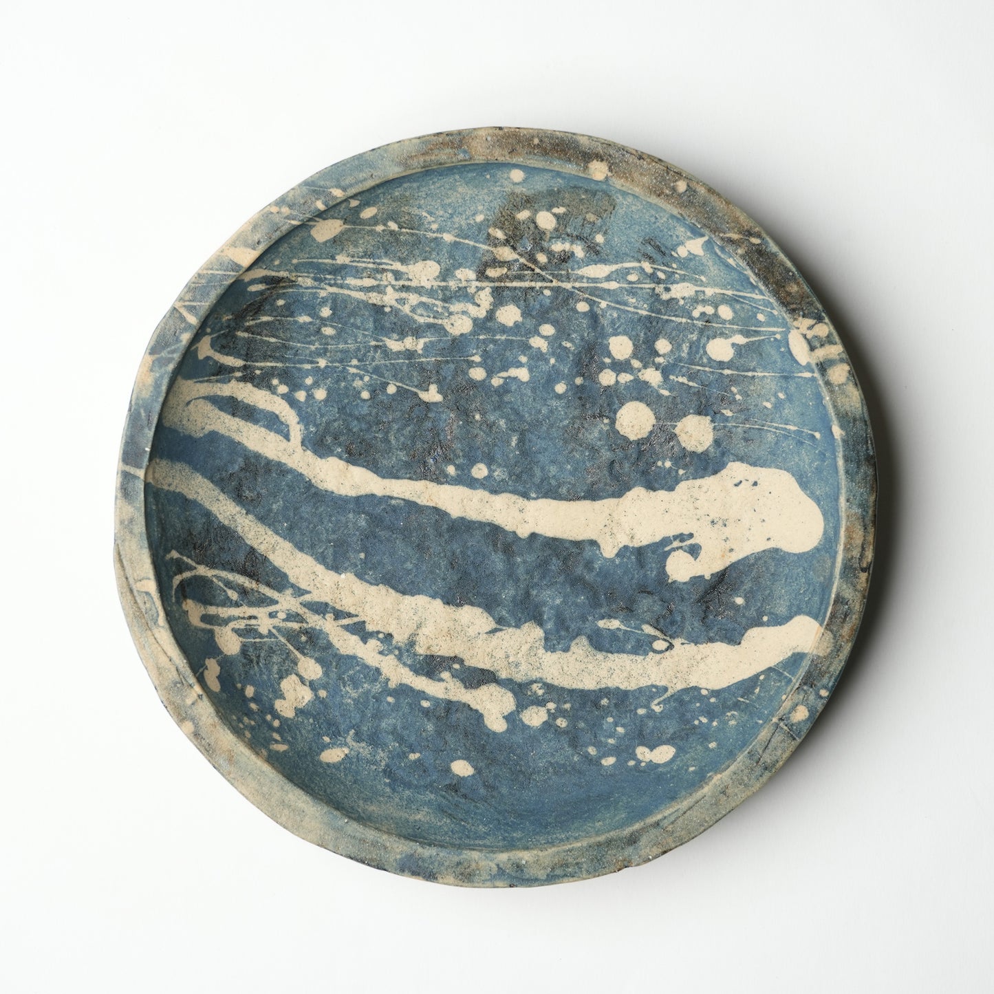 Nobuko Konno Caldera Plate Medium