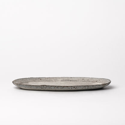 Akiko Yanagawa Oval Rim Plate S White