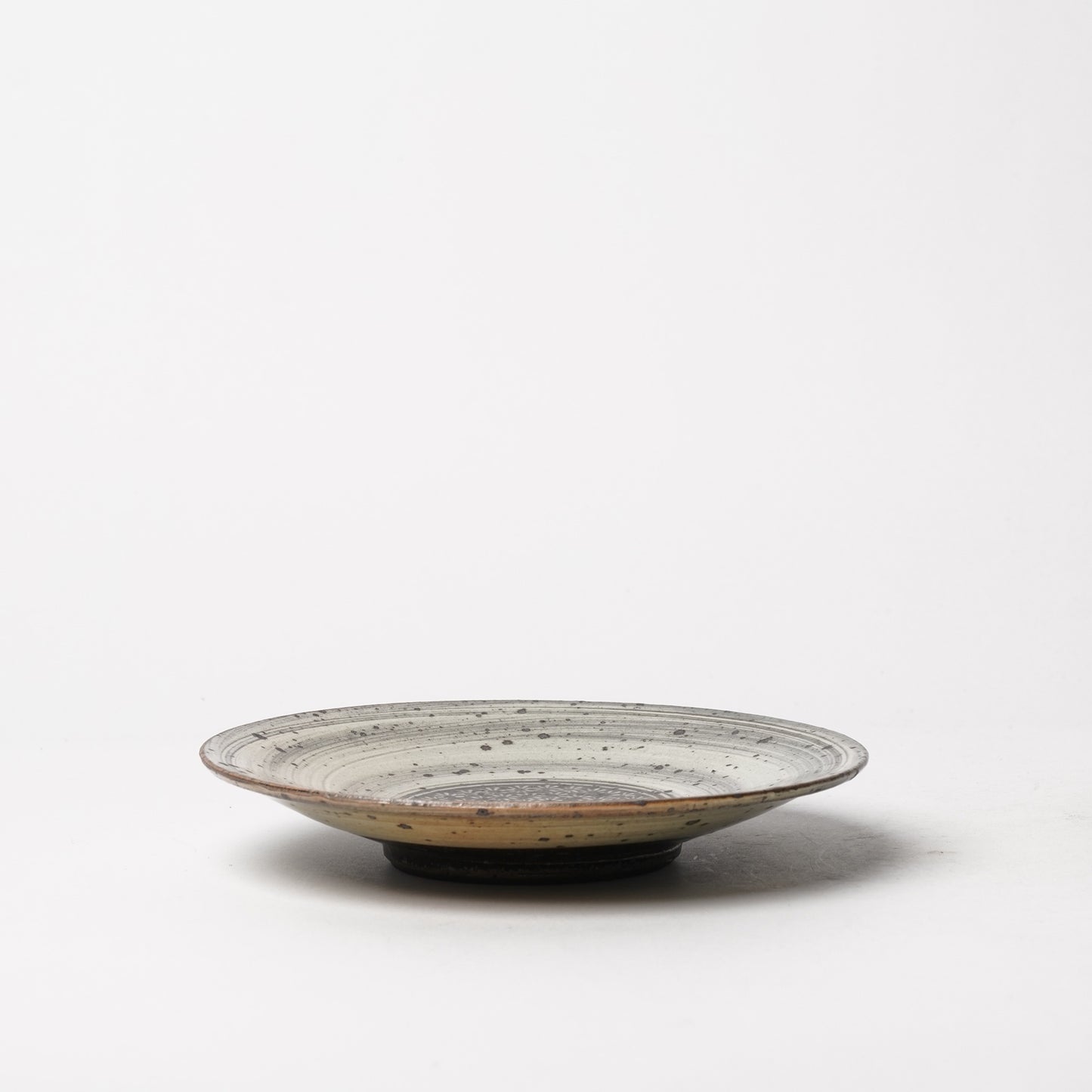 Ryutagama Taki Nakazato Mishima Plate