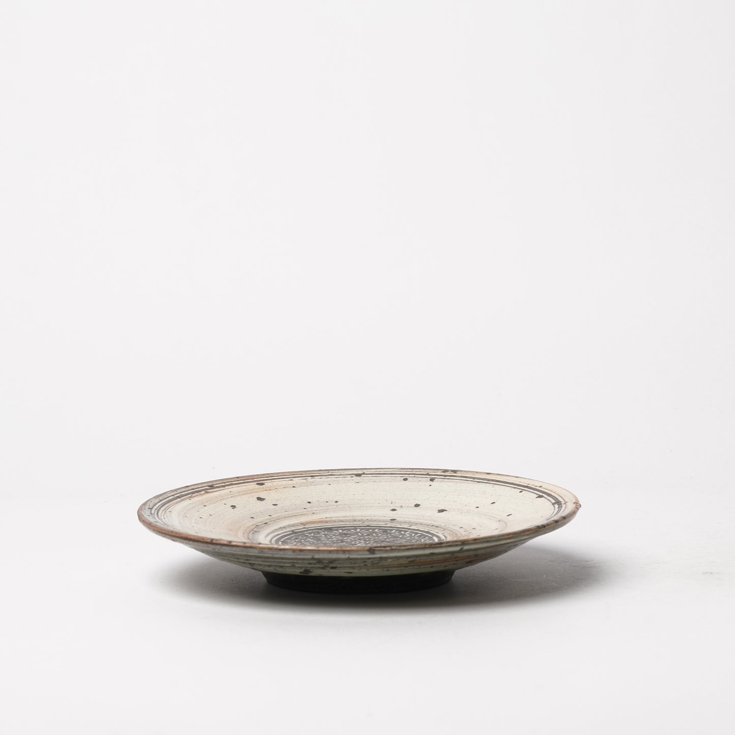 Ryutagama Taki Nakazato Mishima Plate