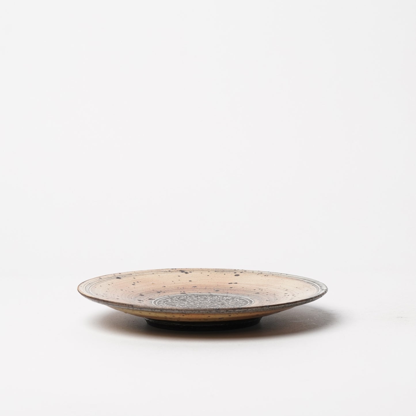 Ryutagama Taki Nakazato Mishima Plate