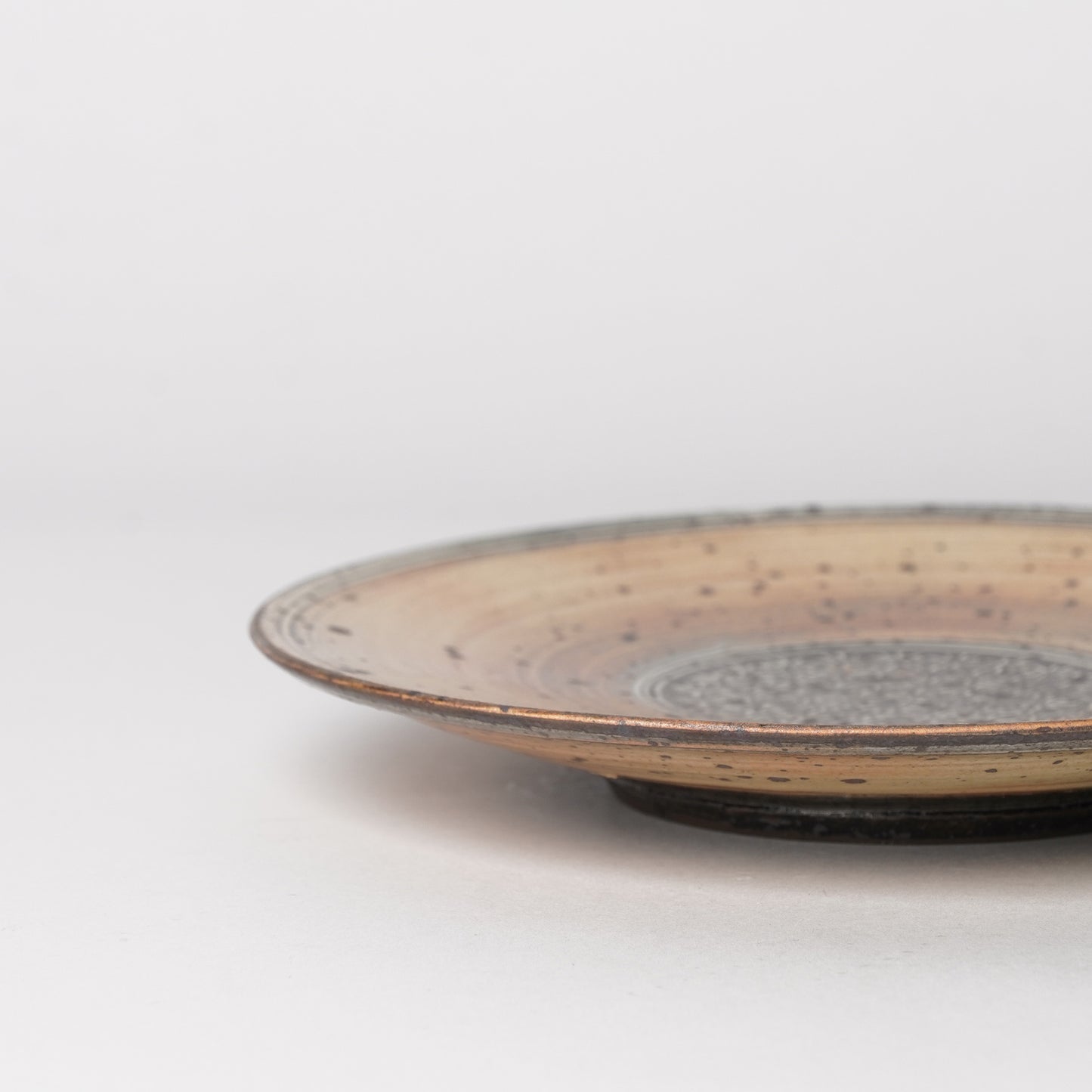 Ryutagama Taki Nakazato Mishima Plate