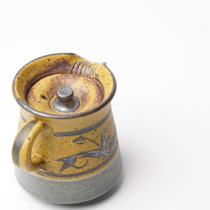 Toshinobu Araya Ryukakugama Shiboridashi Tea Pot