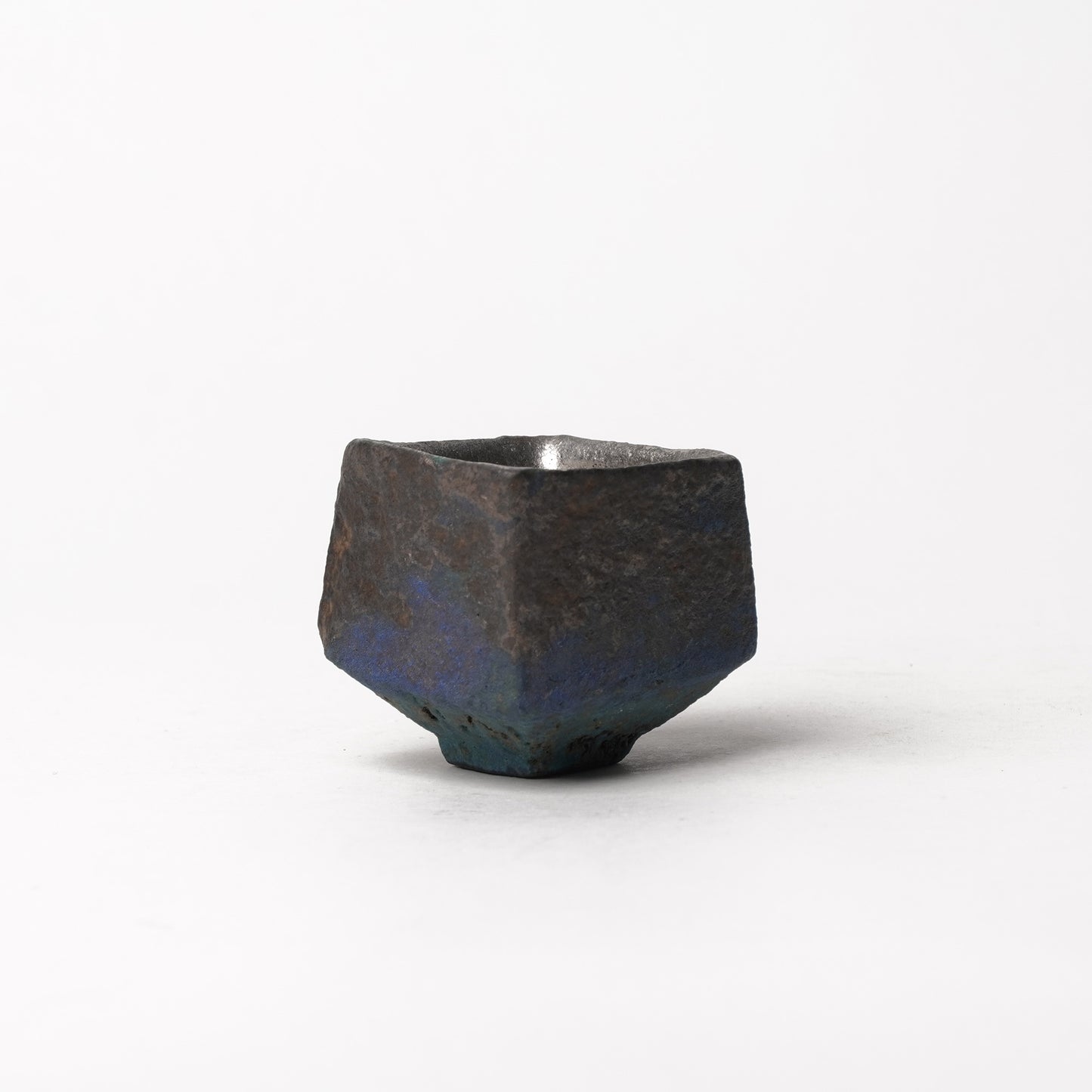 Yusuke Wakasa Guinomi Sake Cup with Platinum