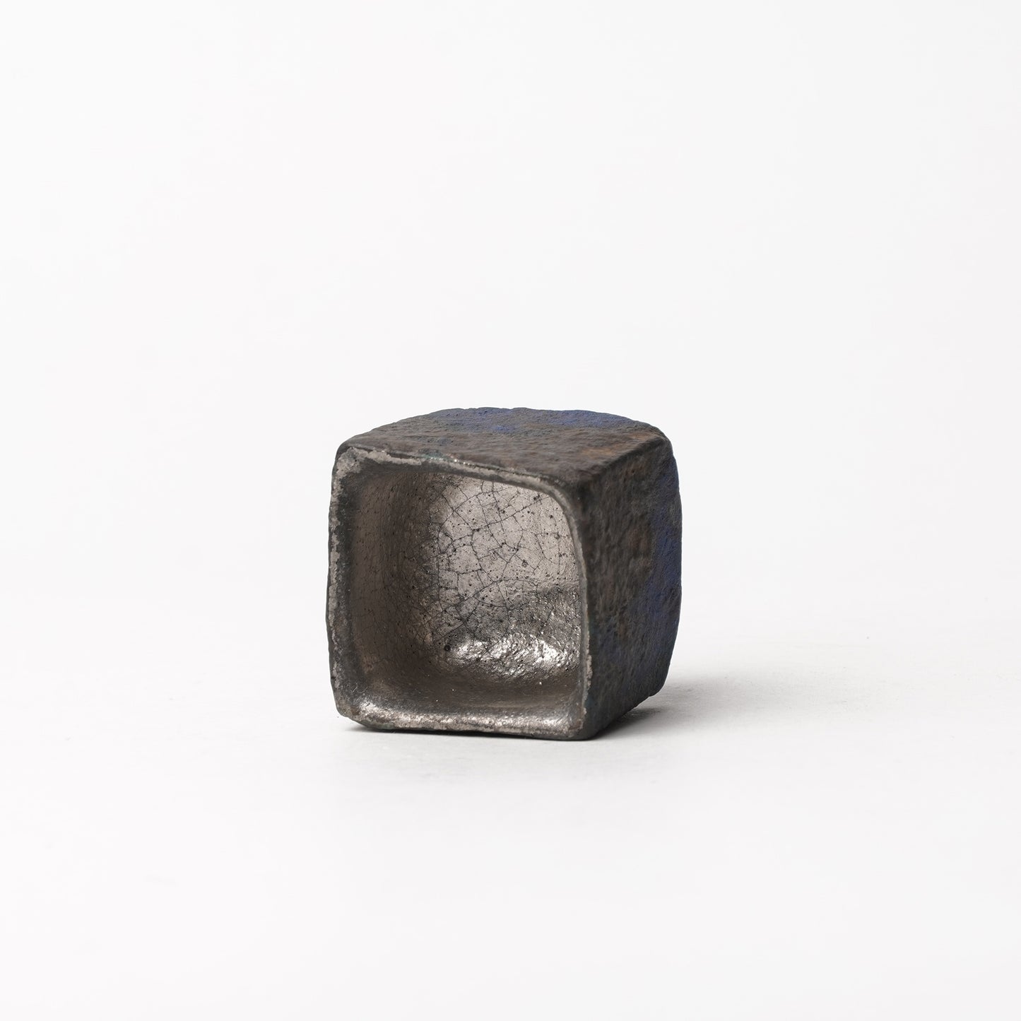 Yusuke Wakasa Guinomi Sake Cup with Platinum