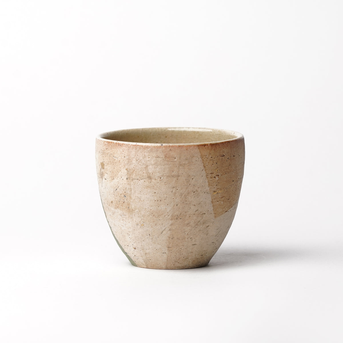 Izumi Sakai Yunomi Tea Cup with gold with gold