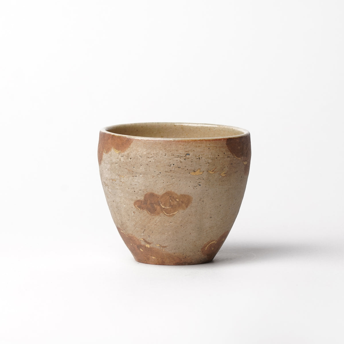 Izumi Sakai Yunomi Tea Cup with gold with gold