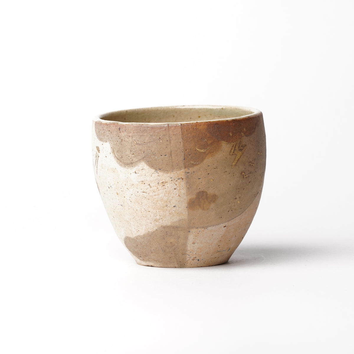 Izumi Sakai Yunomi Tea Cup with gold with gold