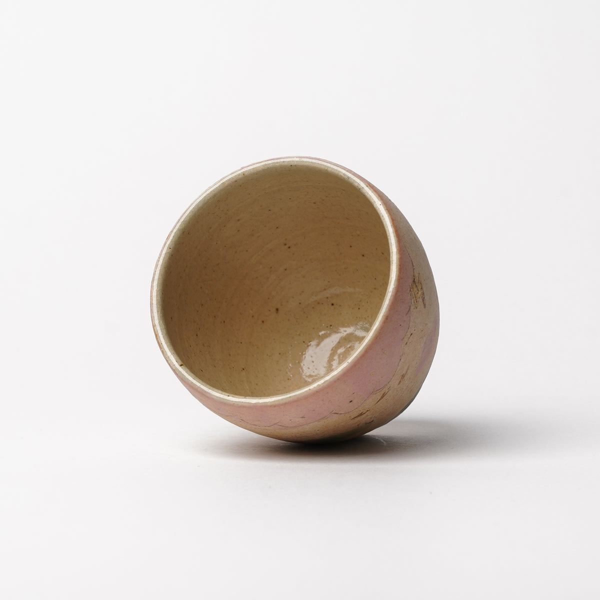 Izumi Sakai Yunomi Tea Cup with gold with gold