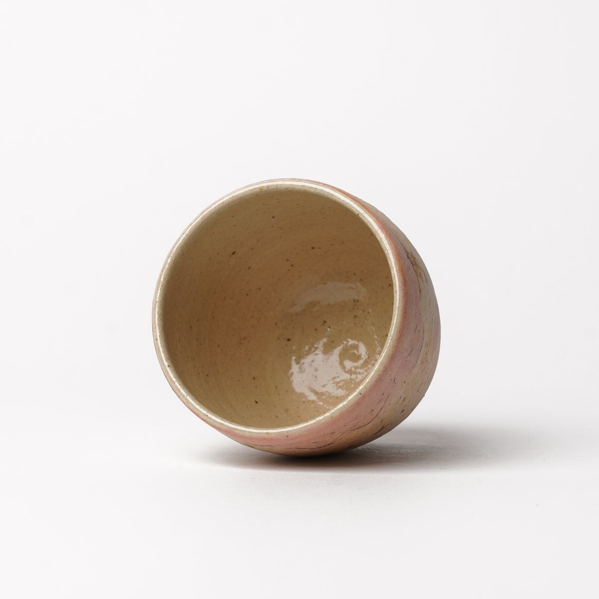 Izumi Sakai Yunomi Tea Cup with gold with gold