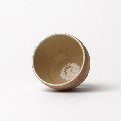 Izumi Sakai Yunomi Tea Cup with gold with gold