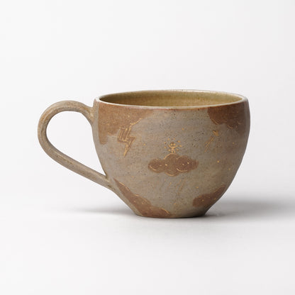 Izumi Sakai Mug with Gold