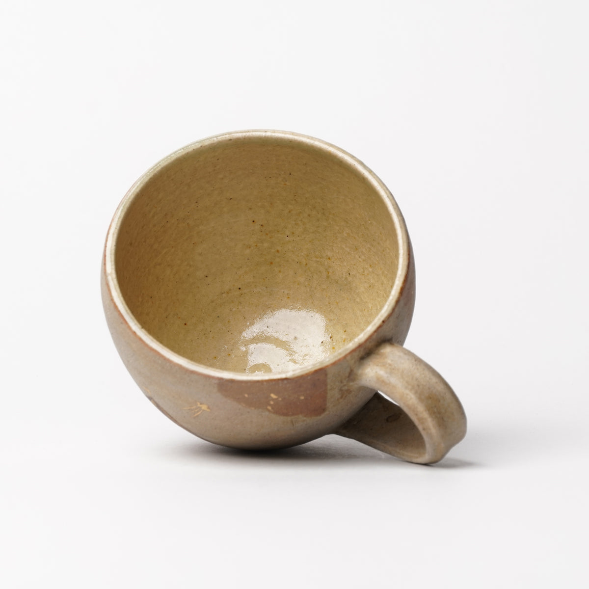 Izumi Sakai Mug with Gold