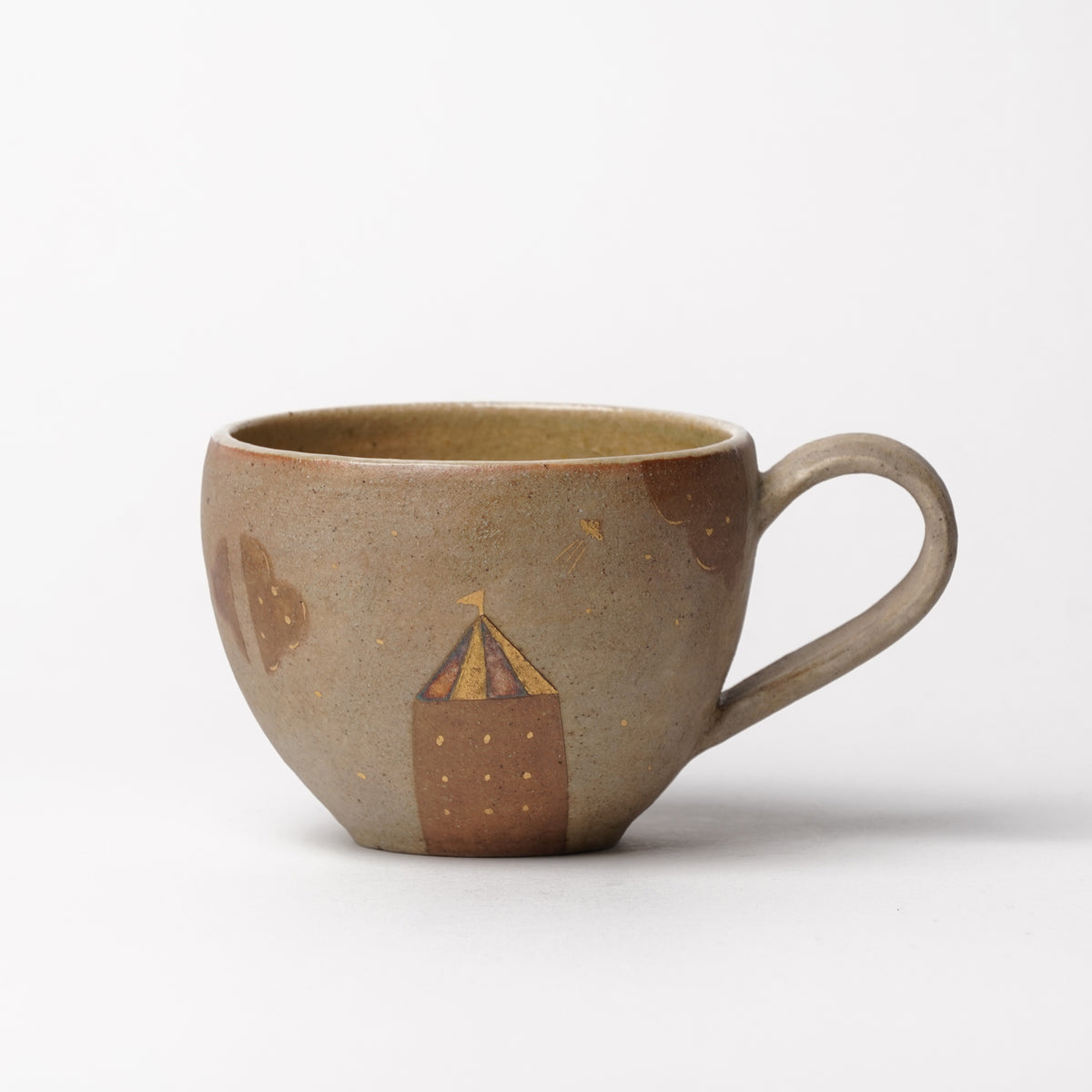 Izumi Sakai Mug with Gold