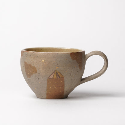 Izumi Sakai Mug with Gold