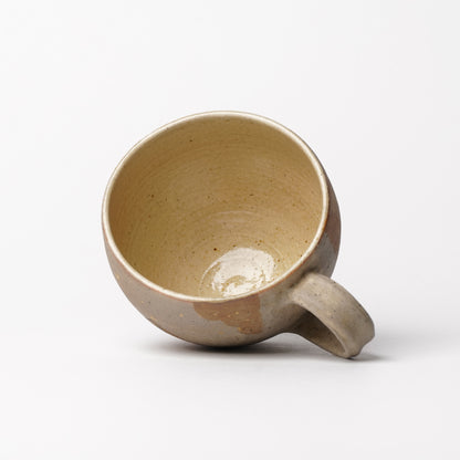 Izumi Sakai Mug with Gold