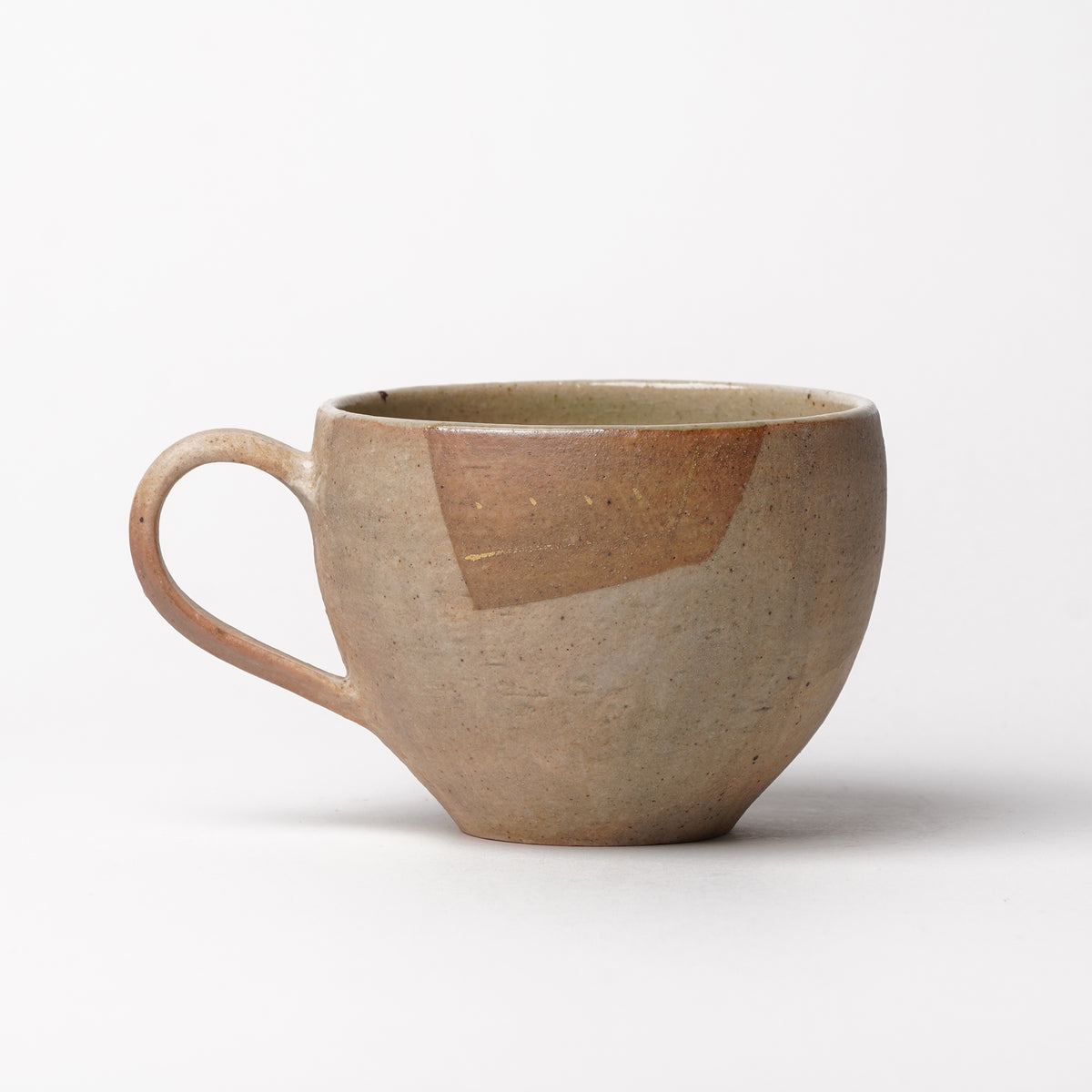 Izumi Sakai Mug with Gold