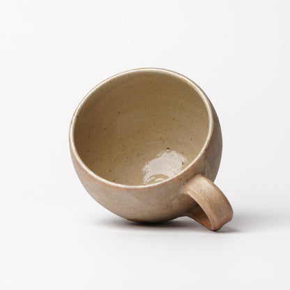 Izumi Sakai Mug with Gold