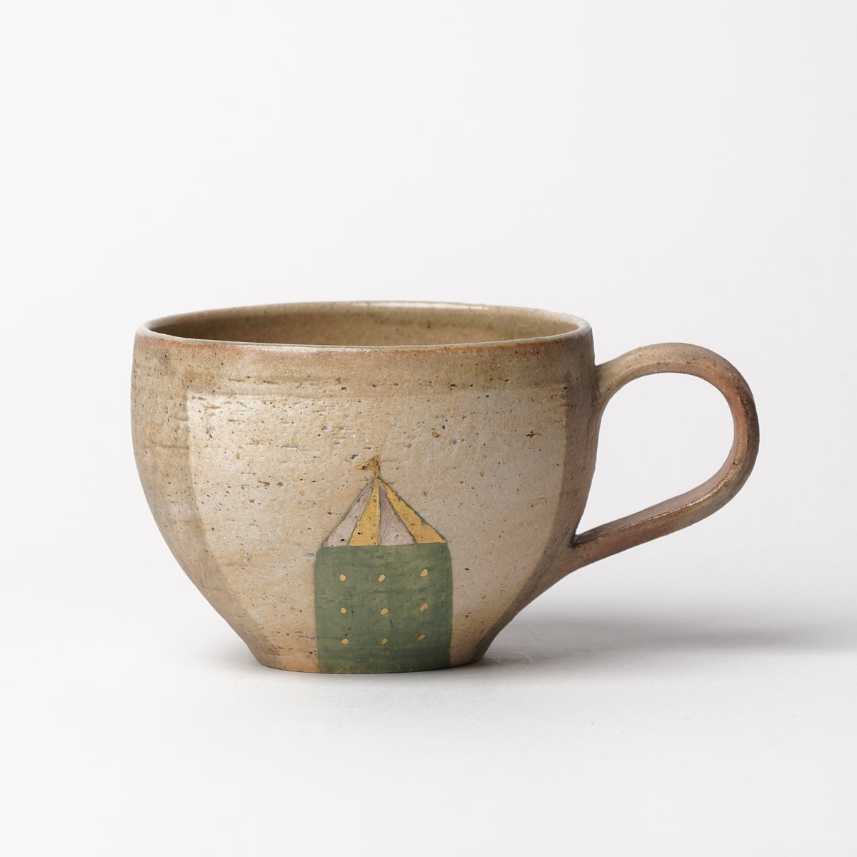 Izumi Sakai Mug with Gold