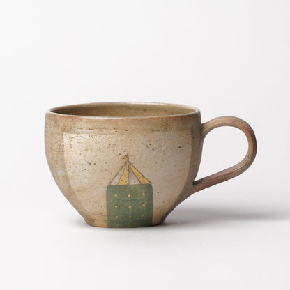 Izumi Sakai Mug with Gold