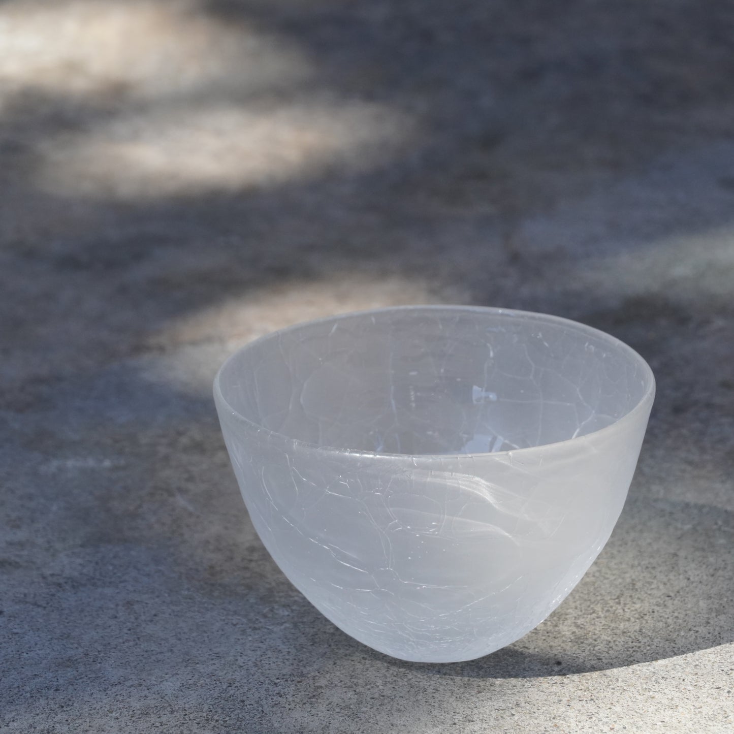 Daisaku Hashimura  Crack Glass Noodle Bowl Cloud