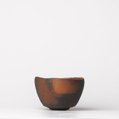 Nobuhito Nakaoka Guinomi Sake Cup Tanka Yakishime with Gold