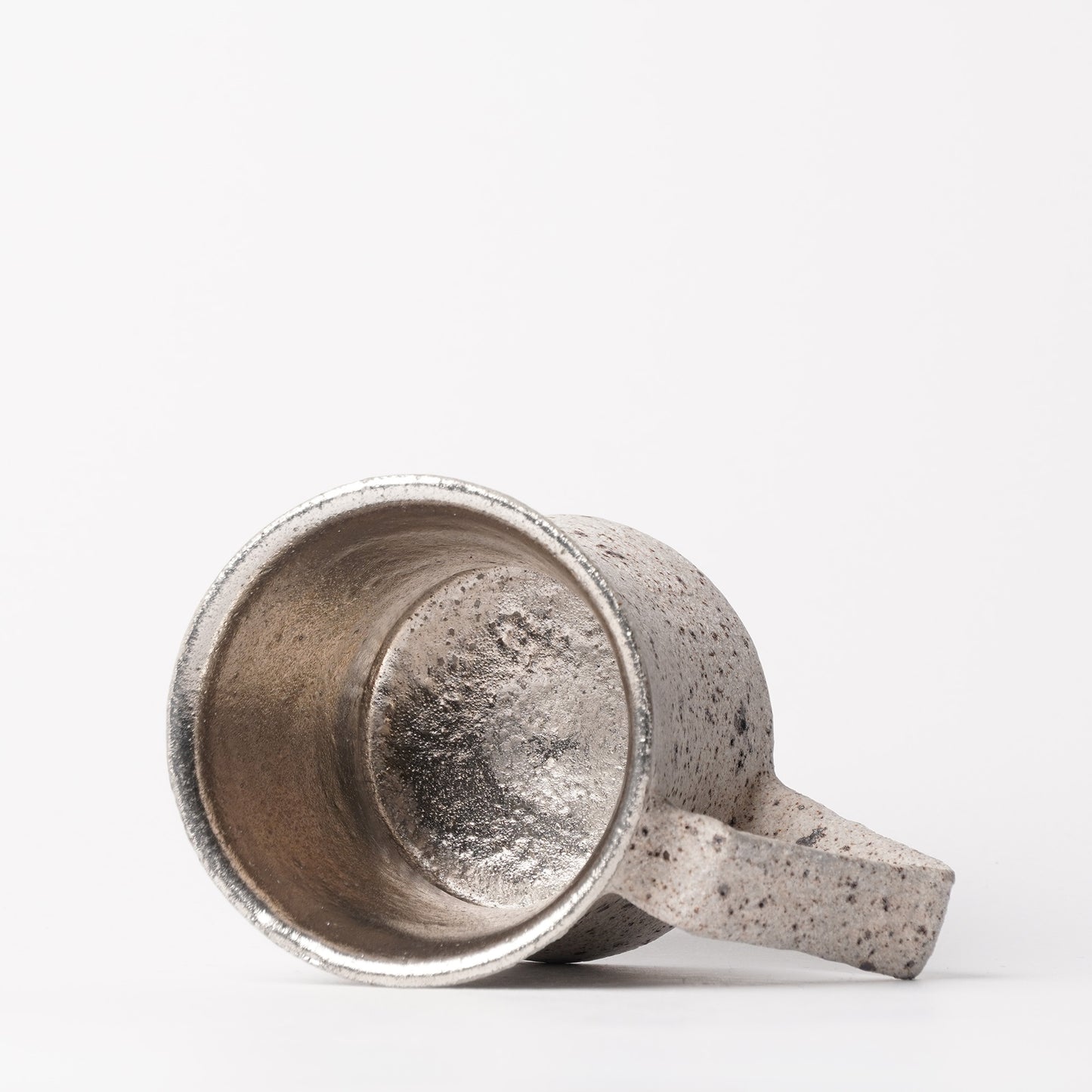 Yusuke Wakasa Coffee Mug White Sand with Platinum