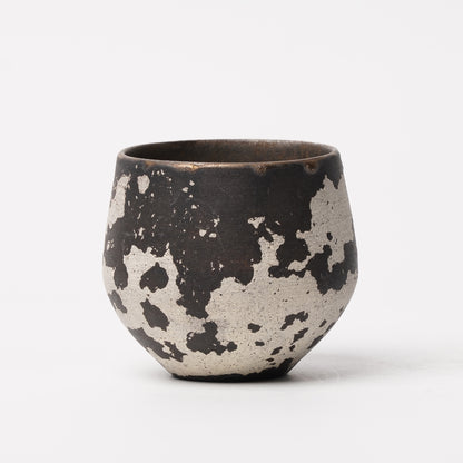 Nobuko Konno Round Cup