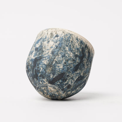 Nobuko Konno Round Cup